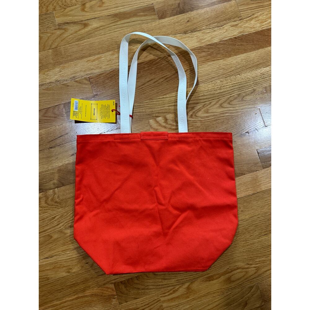 Pokémon x Target Reuseable Tote Bag 30th Anniversary Charmander NWT SOLDOUT - Picture 2 of 3